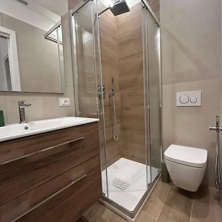 Apartment Angiem House